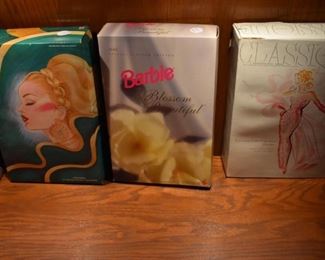 Beautiful Dolls - Hundreds of them! Bob Mackie's * Barbies * Gone with the Wind * Shirley Temple * Madame Alexander and More! All in Wonderful Condition! Many NIB!