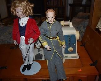 Beautiful Dolls - Hundreds of them! Bob Mackie's * Barbies * Gone with the Wind * Shirley Temple * Madame Alexander and More! All in Wonderful Condition! Many NIB!