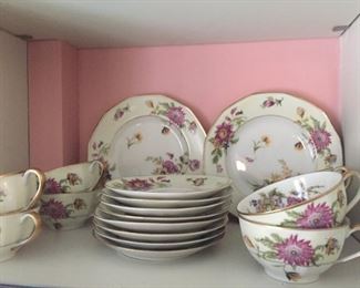 Beautiful set of Theodore Haviland France China.