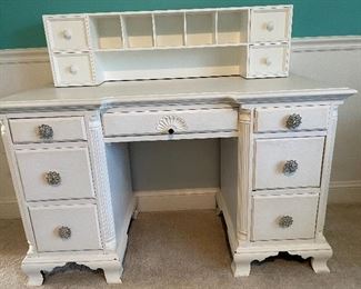 Desk with short hutch 