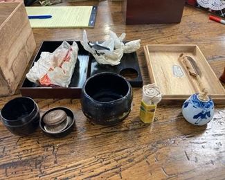 Tea set in Lacquer box