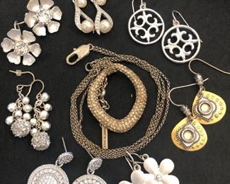 Nice selection of earrings