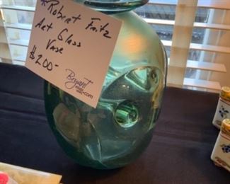 Robert Fritz signed art glass vase $200