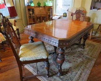 Another View.. GORGEOUS Carved Ornate Dining Room Table & 4 Chairs. Immaculate condition.