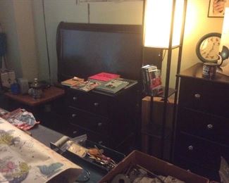 nerwer bed room furniture