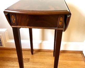 $250 - Hekman flame mahogany,  inlay, drop leaf table.  14" W, 17.5" D, 25.5" H; with leaves up 26.25" W.  