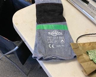 Green tags items have some exceptions to -75% off - including all dolls. If not -75%, then items will be -50%!