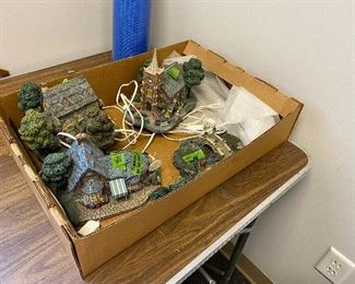 Green tags items have some exceptions to -75% off - including all dolls. If not -75%, then items will be -50%!