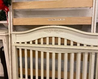 Headboard, footboard, & rails