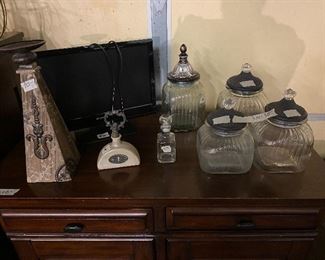 Jars & decor