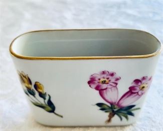 $25; Herend Small Oval Trinket/Toothpick holder; 2.5" H x 3" W x 1" D