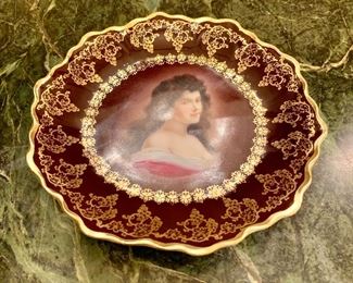 $20; Royal Vienna 'Amorosa' Portrait Plate; 7" W