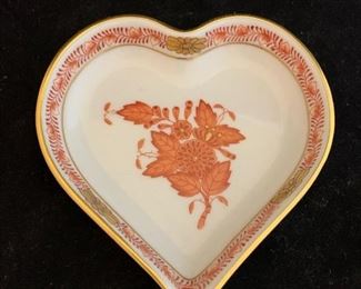 $40; Herend heart trinket dish, rust Chinese Bouquet, 4" x 4"