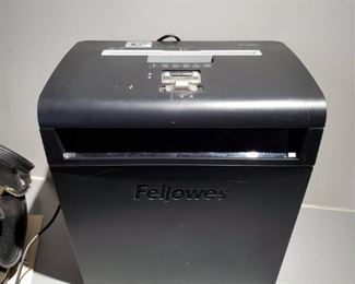 Fellowes Paper Shredder