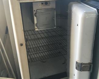 oh, that's cool!!!! so the cold don't get out when you just grabbing a beer of a door item... this is literally what fridge companies are doing "new" right now. and history repeats itself.