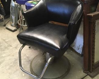 Very comfy barbers chair! Great for the home cosmetologist or for drinking beer while you watch the game! really great shape!