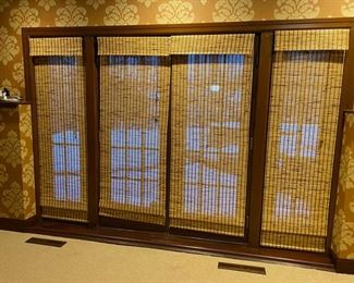 Wood blinds