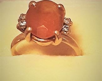 18kt Yellow Gold Citrine & Diamond Ring