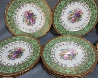 12 Hutschenreuther Dinner Plates