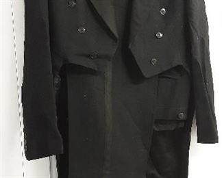 Vintage Men's Long Tail Tuxedo