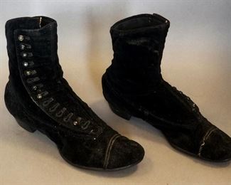 Antique Victorian Shoes Part of a  Group Lot along with 2 Civil War Era Hats
