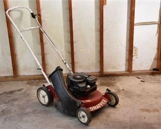 8. BRIGGS STRATTON Lawnmower