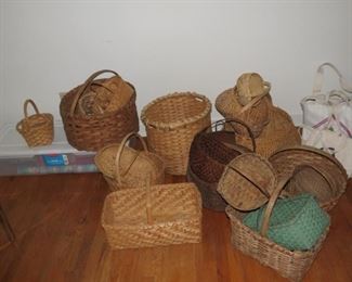 AND MORE BASKETS.