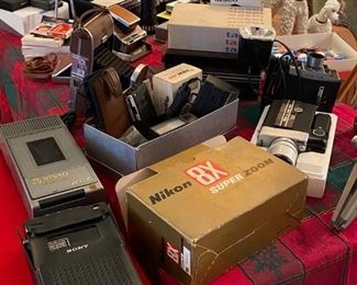 Vintage camera gear, cash out