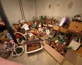Dozens of baskets, floral, etc for crafting