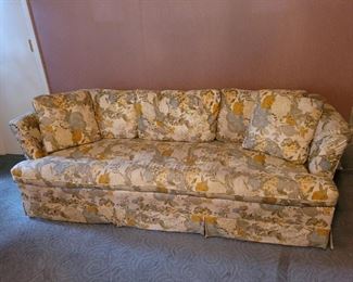 https://ctbids.com/#!/description/share/697694 Are your in-laws coming to town? Perfect! They can sleep on this queen sleeper sofa! It's both functional and decorative! The couch is 25" tall at the back, 16" tall at the seat, 34" deep and 75" wide.

