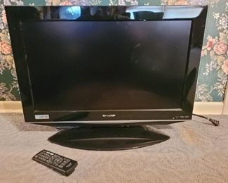 https://ctbids.com/#!/description/share/697697 26” Sharp HD TV with built in DVD player with remote.

