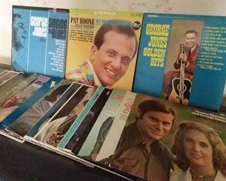 https://ctbids.com/#!/description/share/697724 Mystery lot of vinyl records. Includes Pat Boone, George Jones and more.

