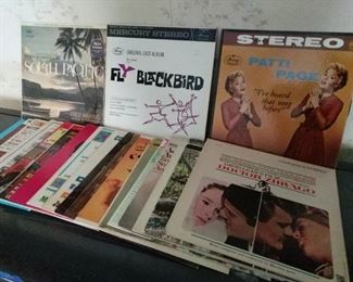 https://ctbids.com/#!/description/share/697726 Mystery lot of soundtrack vinyl records. Includes South Pacific, Doctor Zhivago and more.

