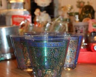 VINTAGE GLASSWARE