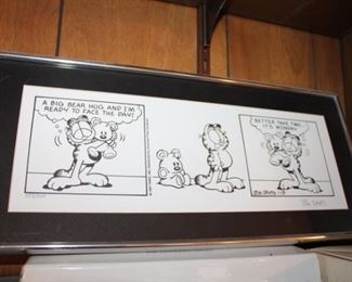 SIGNED GARFIELD