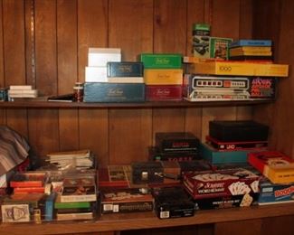 PLAYING CARDS, BOARD GAMES