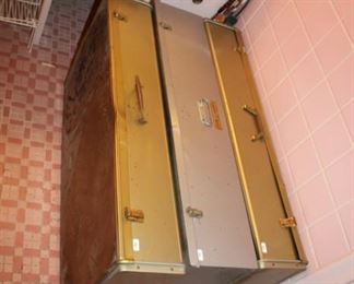 METAL STORAGE TRUNKS