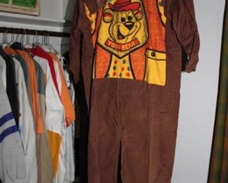 YOGI COSTUME