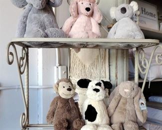 PLUSH ANIMALS
