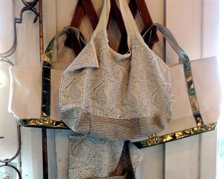 CANVAS AND FABRIC TOTES