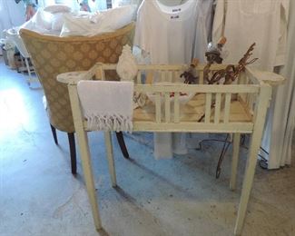 DISPLAY WITH SCONCES