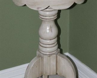 Vintage Antiqued Ivory Hand Painted Floral Top Pedestal 3-Leg Table (27’H x 16”D)