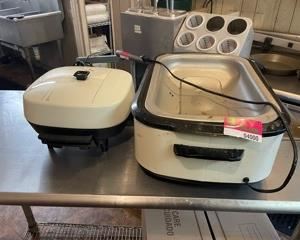 Assorted Crock Pots, Black And Decker, Nesco, And Oster