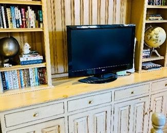 Tons of great books and DVD's - best fun collection of movies I have ever had!