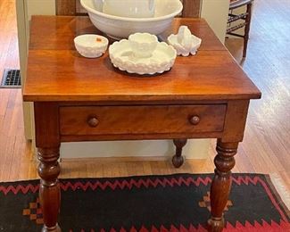 small antique table w/ milk glass items, kilim rug