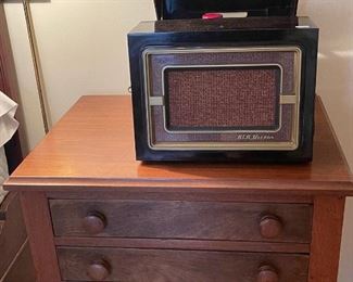 Vintage RCA Victor record player and antique side table
