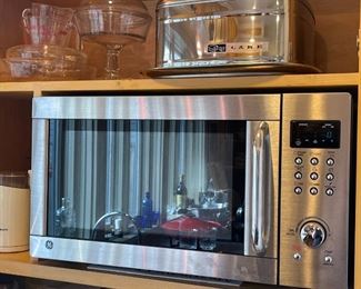 GE small microwave
