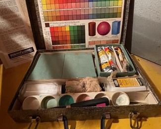 artist box
