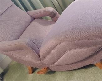 Mid Century Modern Wave Chaise Lounge