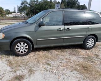 2004 Kia Sedona